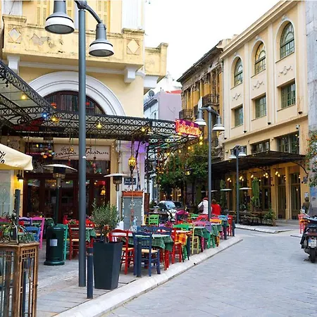 3c's Thess At The Old Frankish Quarter - Ladadika/ Merchant's Square